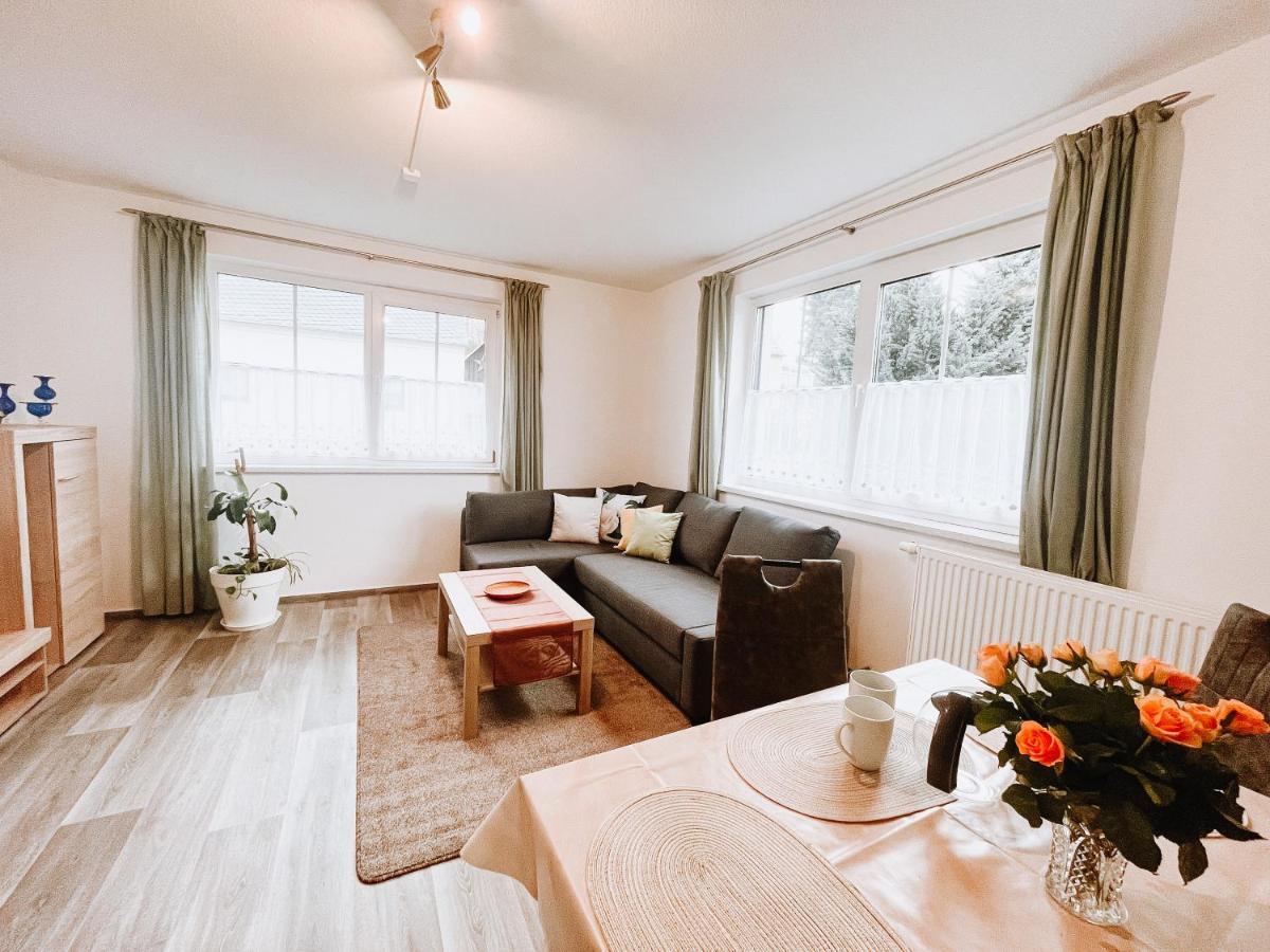 Ferienwohnung Zum Schreckenberg アンベルク・ブッフホルツ エクステリア 写真